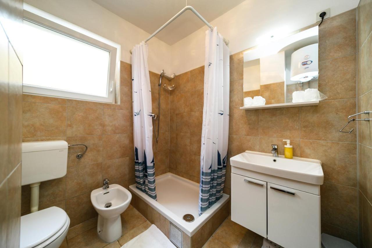 Apartment Zuza Krk Krk Town Buitenkant foto